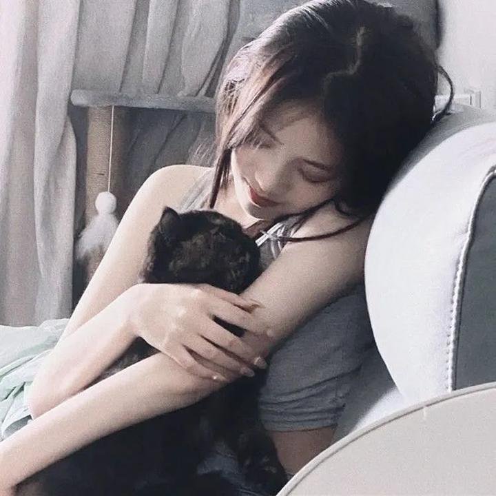 蜡笔小新:小白的屁屁炸弹